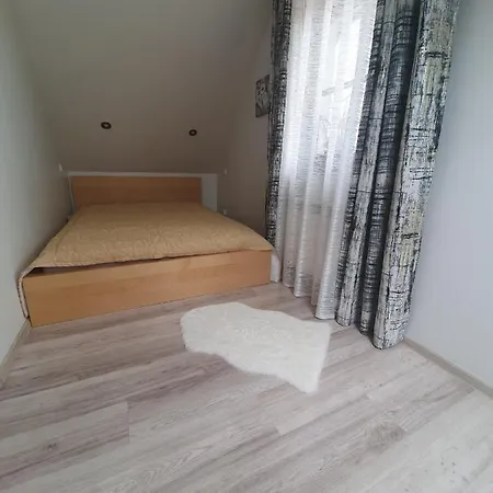 بيت للعطل Nad Jeziorem