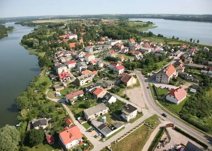 Nad Jeziorem * Dąbrówno